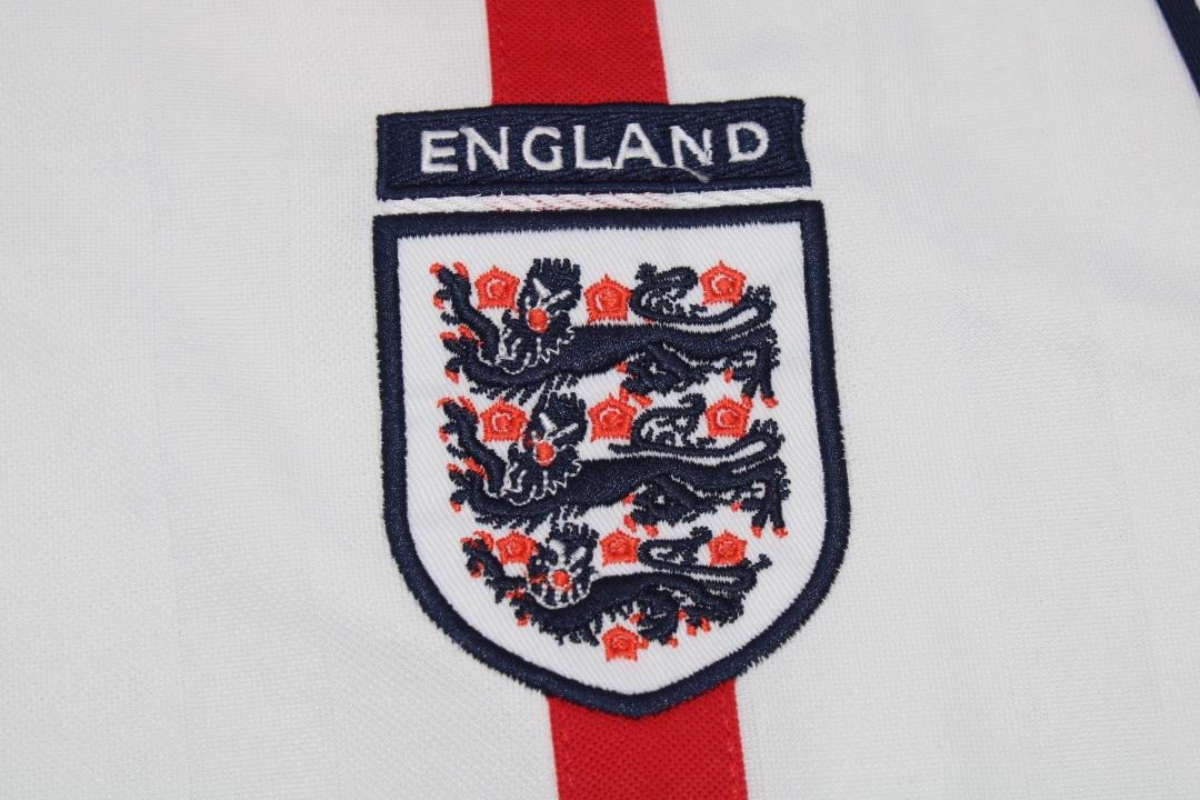 CAMISETA INGLATERRA 2002 (RETRO) | HOMBRES