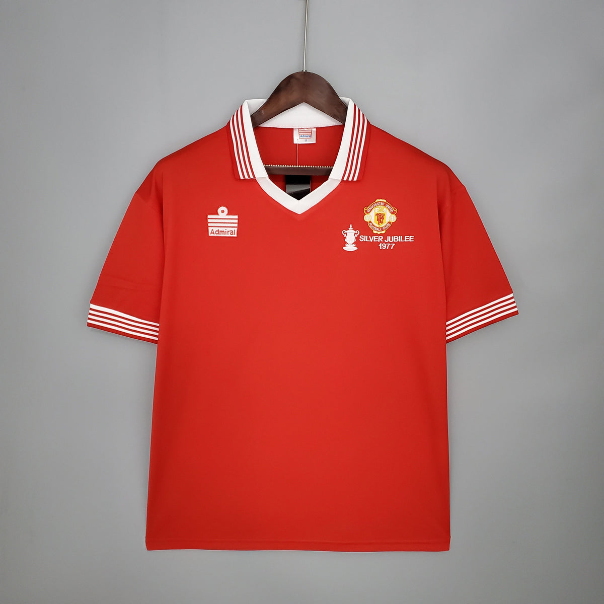 MANCHESTER UNITED 1977 RETRO
