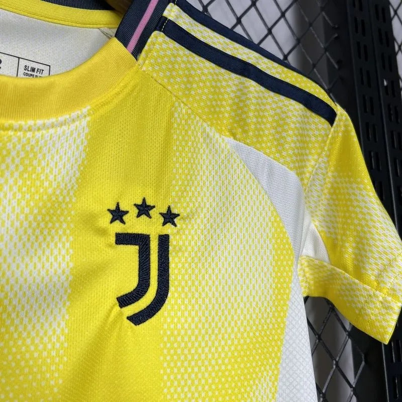 JUVENTUS VISITANTE 24-25 NIÑOS