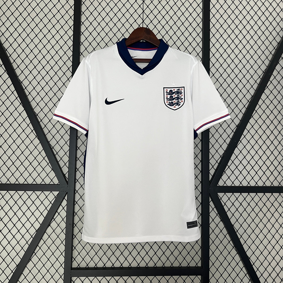 INGLATERRA 24-25