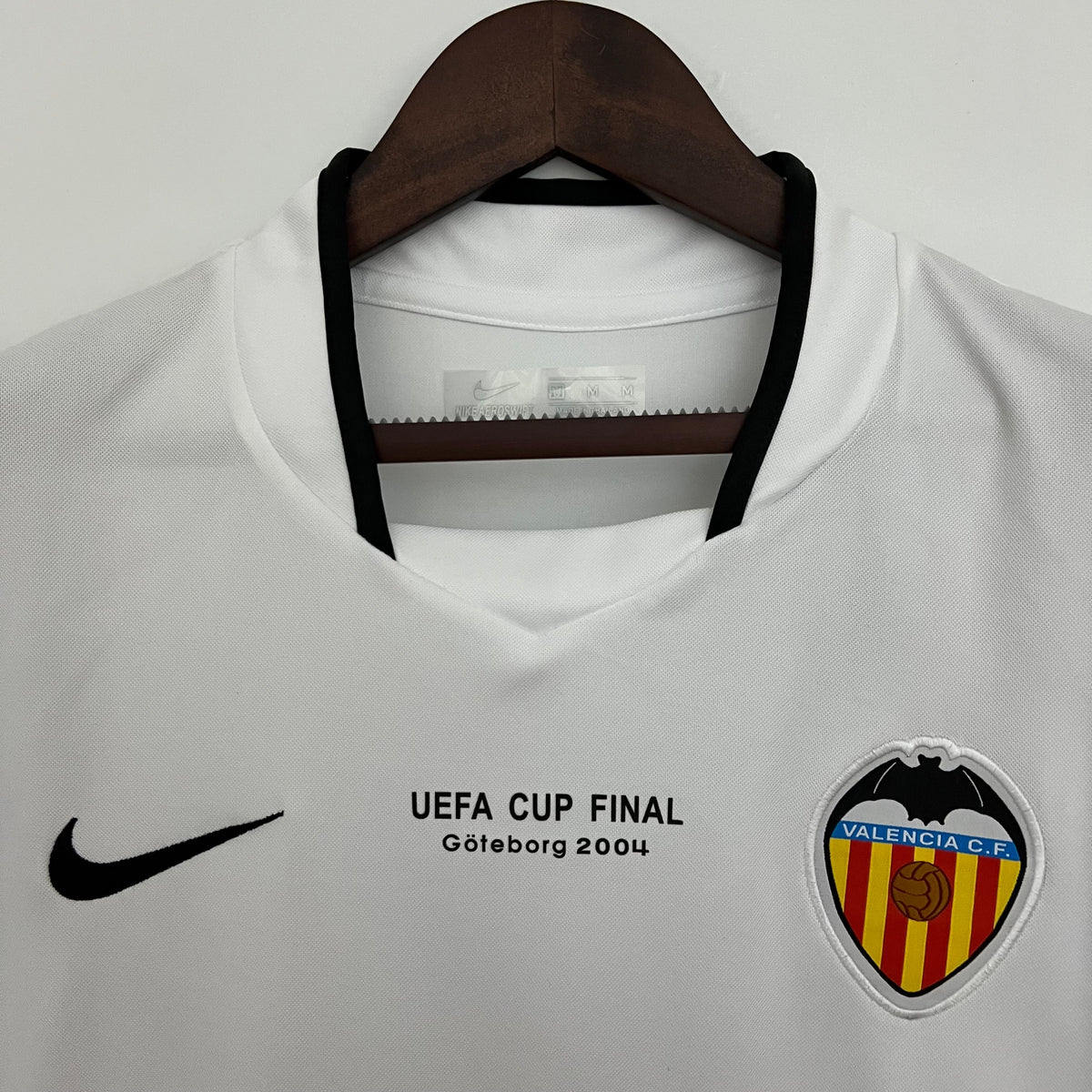 VALENCIA I 03-04 RETRO