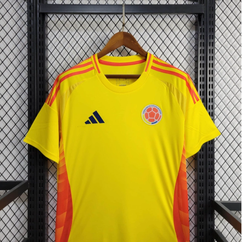SELECCIÓN COLOMBIA LOCAL 24-25