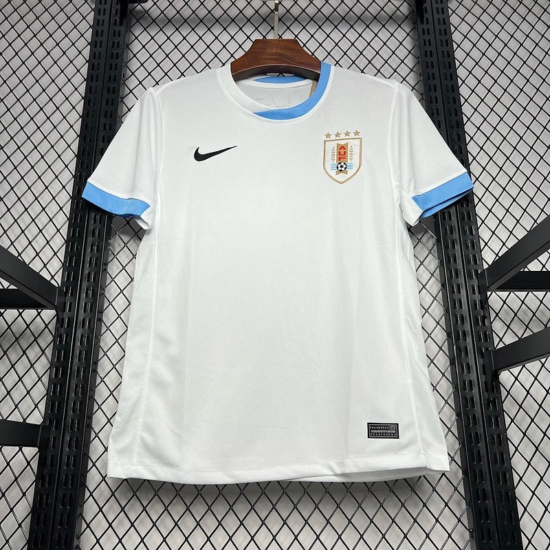 SELECCIÓN URUGUAY VISITANTE 24-25