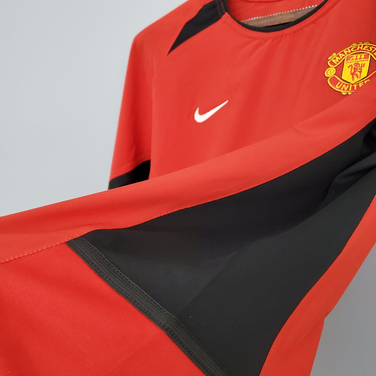 MANCHESTER UNITED 02-03 RETRO MANGA LARGA