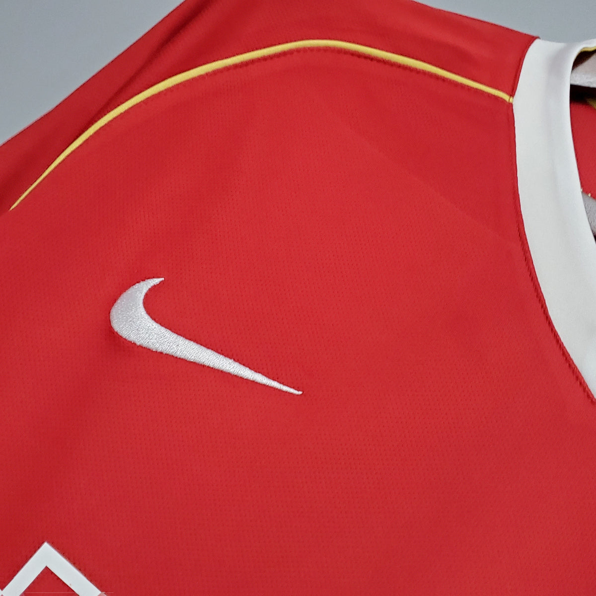 MANCHESTER UNITED 06-07 RETRO