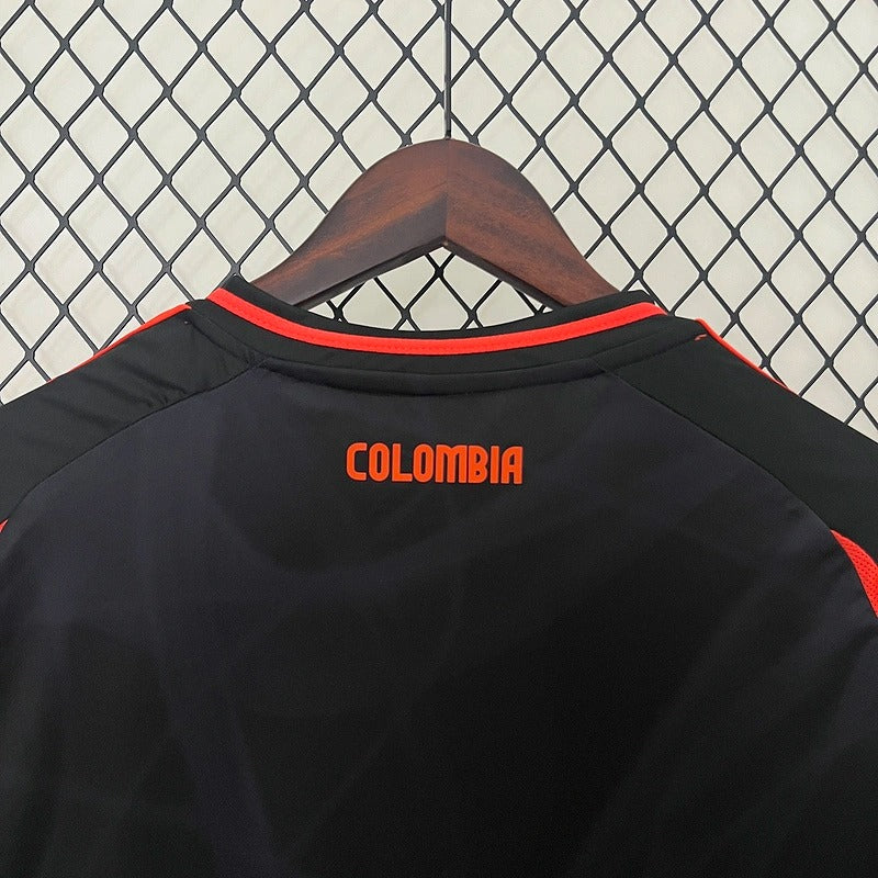 SELECCIÓN COLOMBIA VISITANTE 24-25