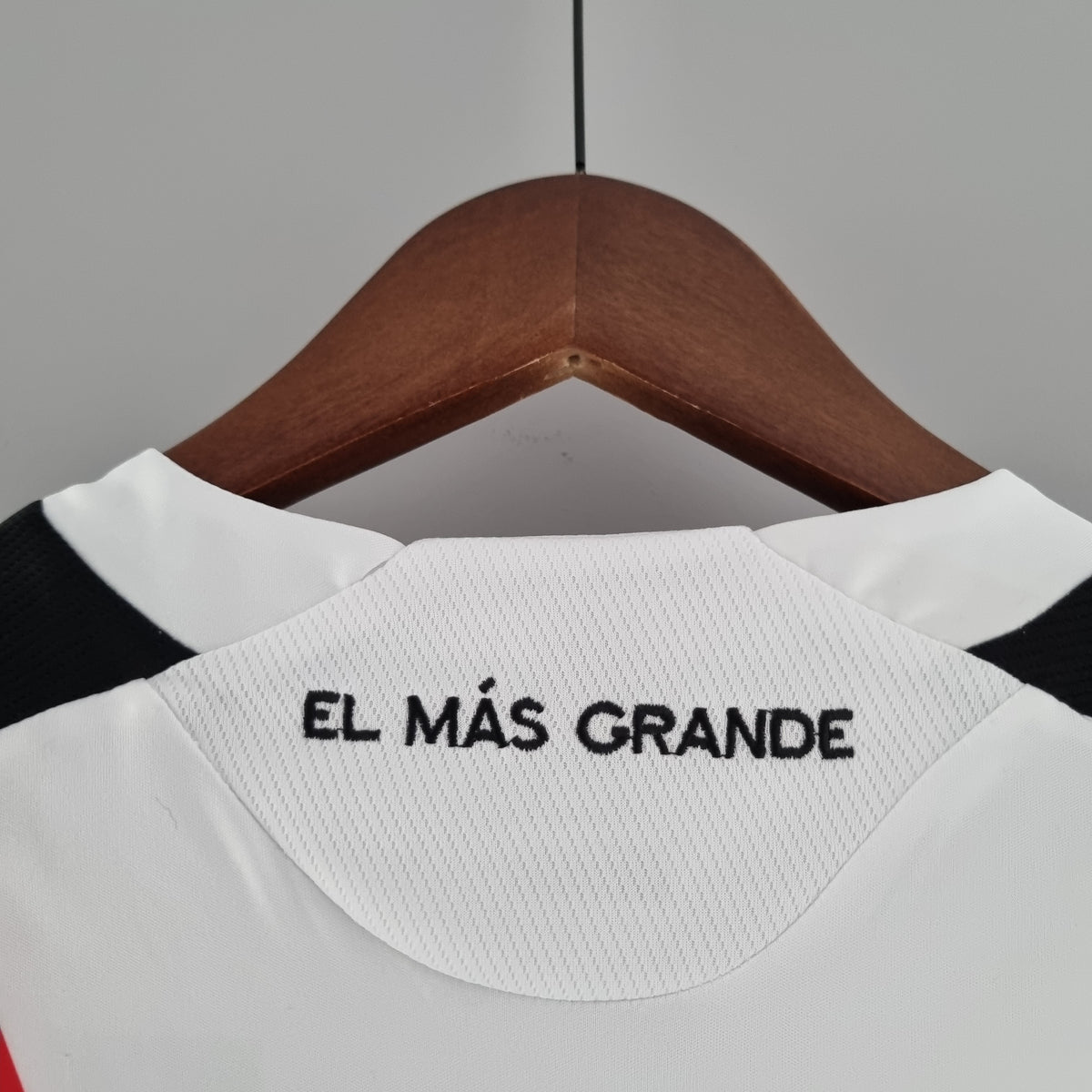 RIVER PLATE I 09/10 HOMBRES (RETRO) MANGA LARGA