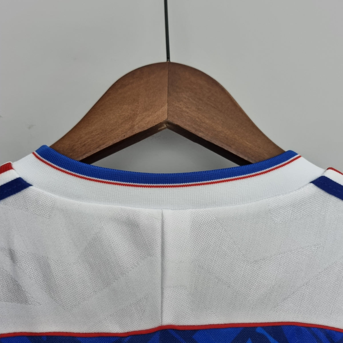 YUGOSLAVIA I 1992 HOMBRES (RETRO)