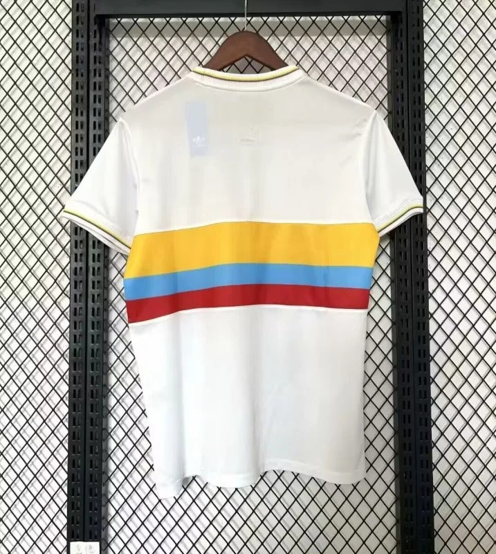 SELECCIÓN COLOMBIA EDICIÓN CENTENARIO 24-25