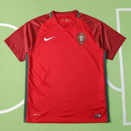 PORTUGAL 2016 HOMBRES (RETRO)