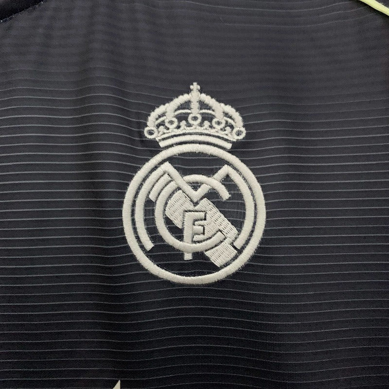 REAL MADRID VISITANTE 25-26