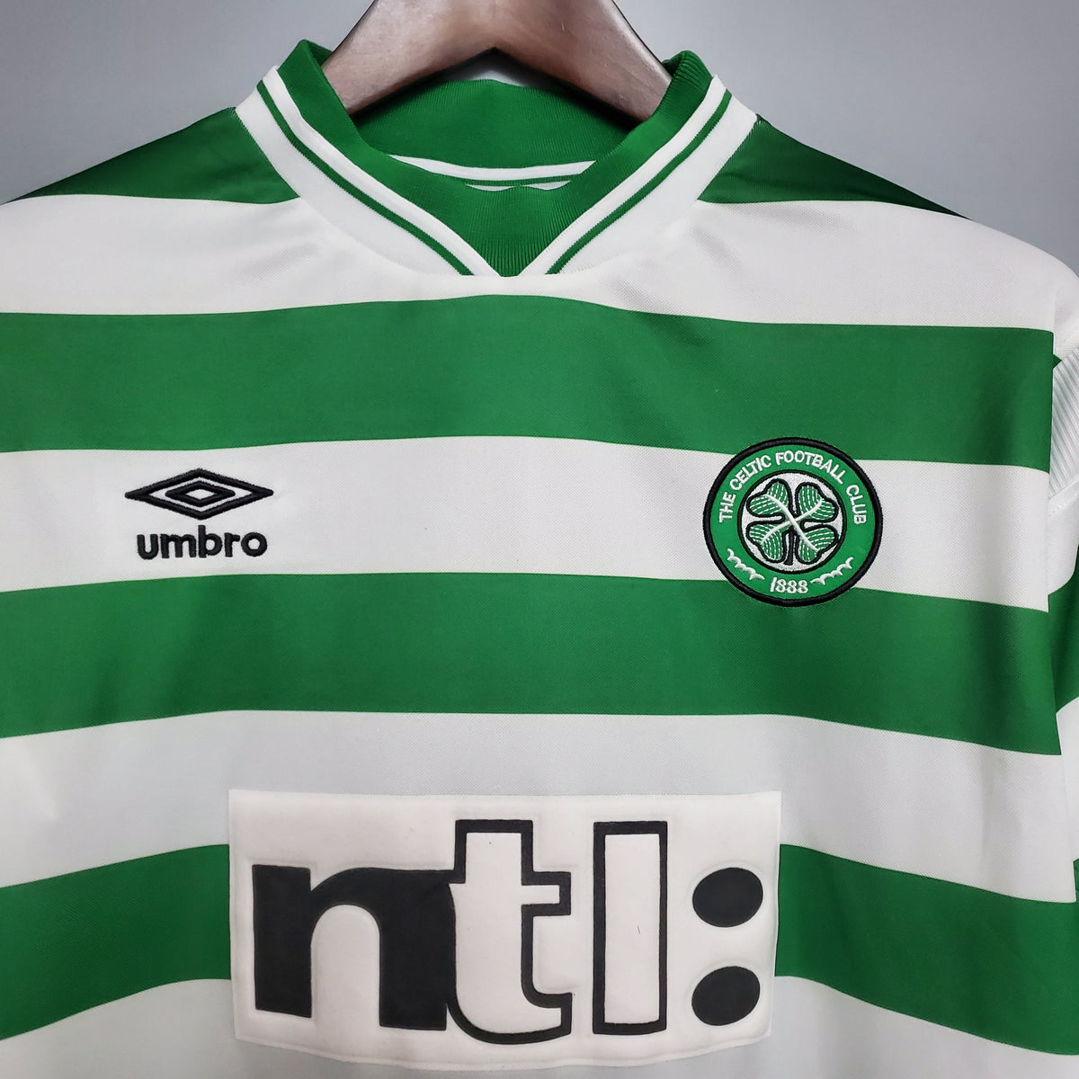 CELTIC I 99/01 HOMBRES (RETRO)