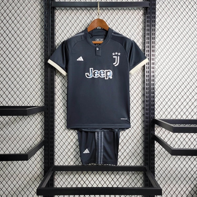 JUVENTUS VISITANTE 23-24 NIÑOS