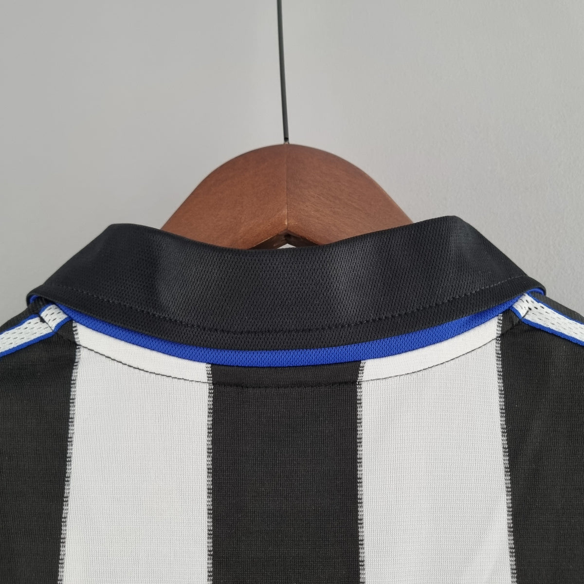 NEWCASTLE l 00/01 HOMBRES (RETRO)