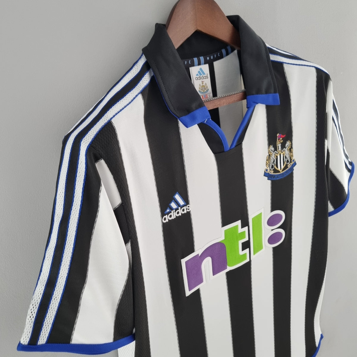 NEWCASTLE l 00/01 HOMBRES (RETRO)
