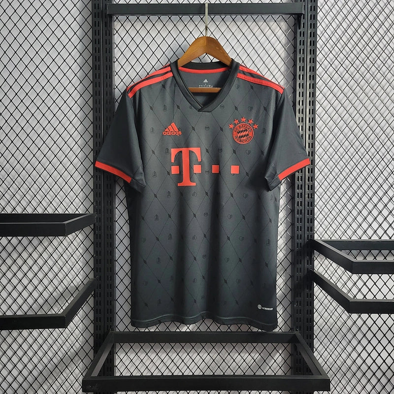 BAYERN MUNICH VISITANTE 22-23