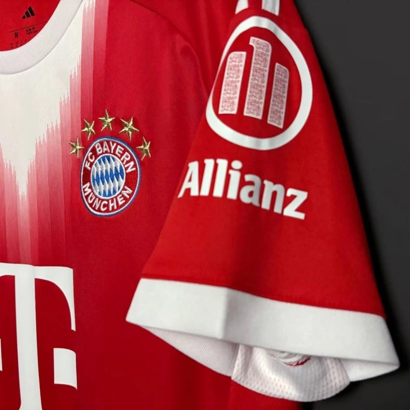 BAYERN MUNICH LOCAL 25-26
