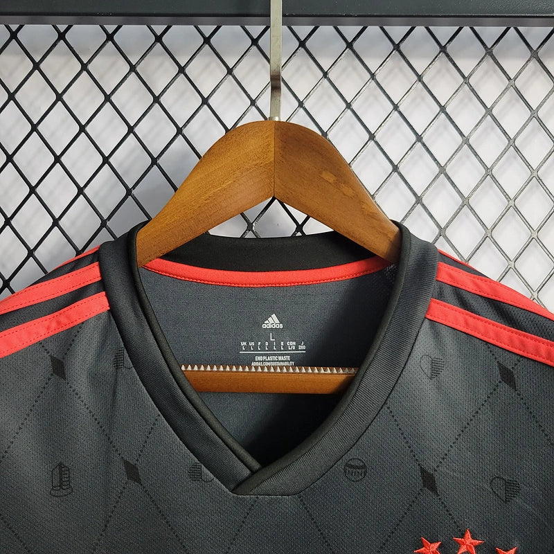 BAYERN MUNICH VISITANTE 22-23