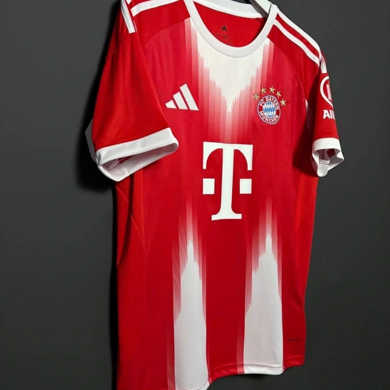 BAYERN MUNICH LOCAL 25-26