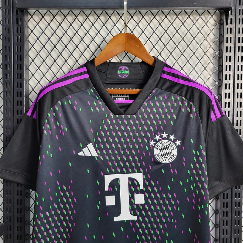 BAYERN MUNICH VISITANTE 23-24
