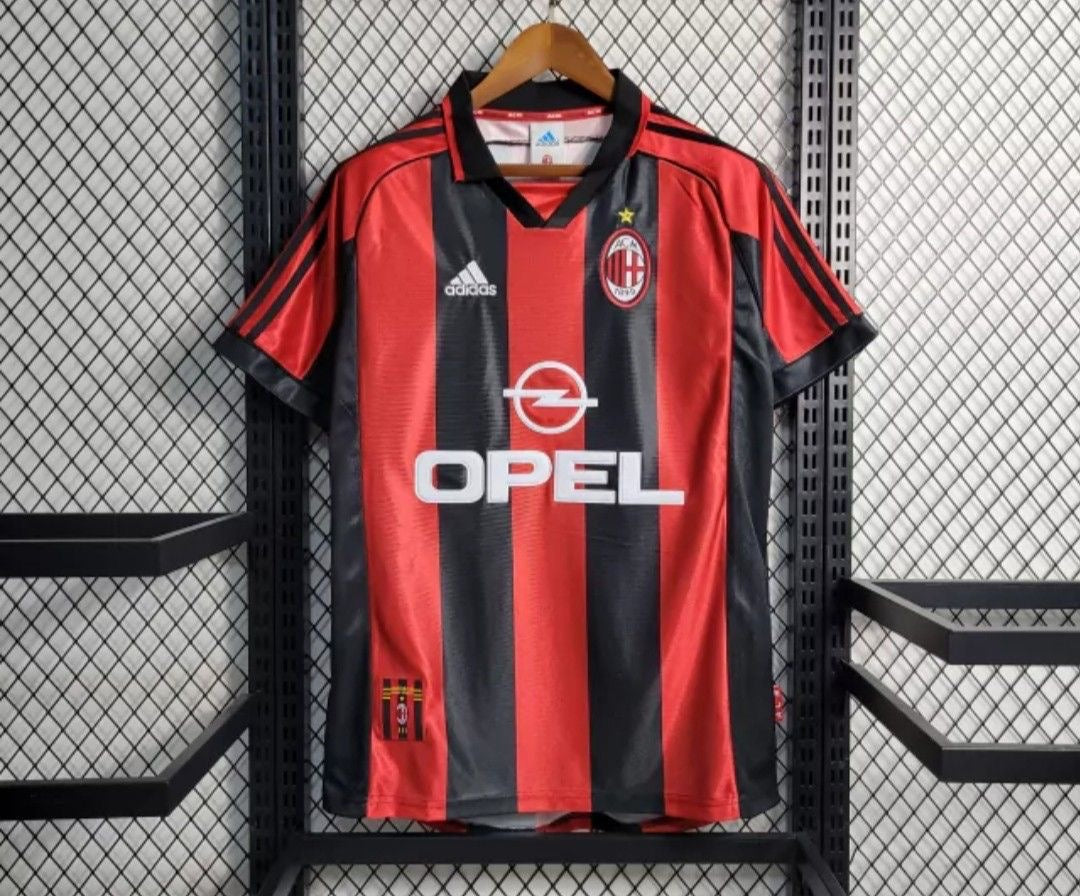 MILÁN 98/99