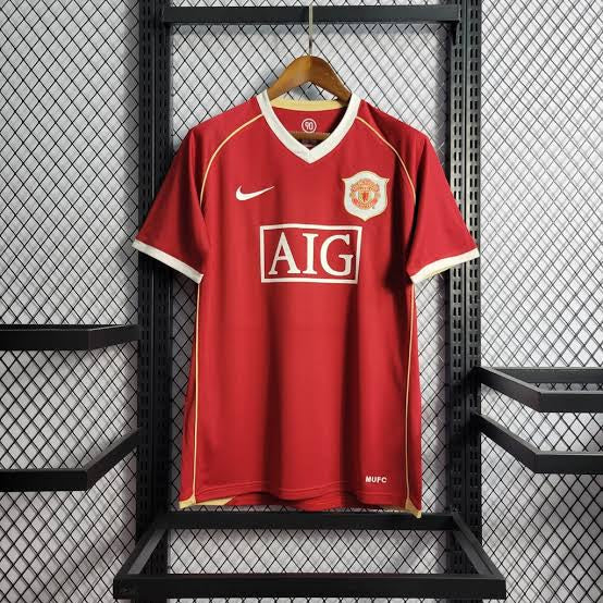 MANCHESTER UNITED I 06-07 RETRO