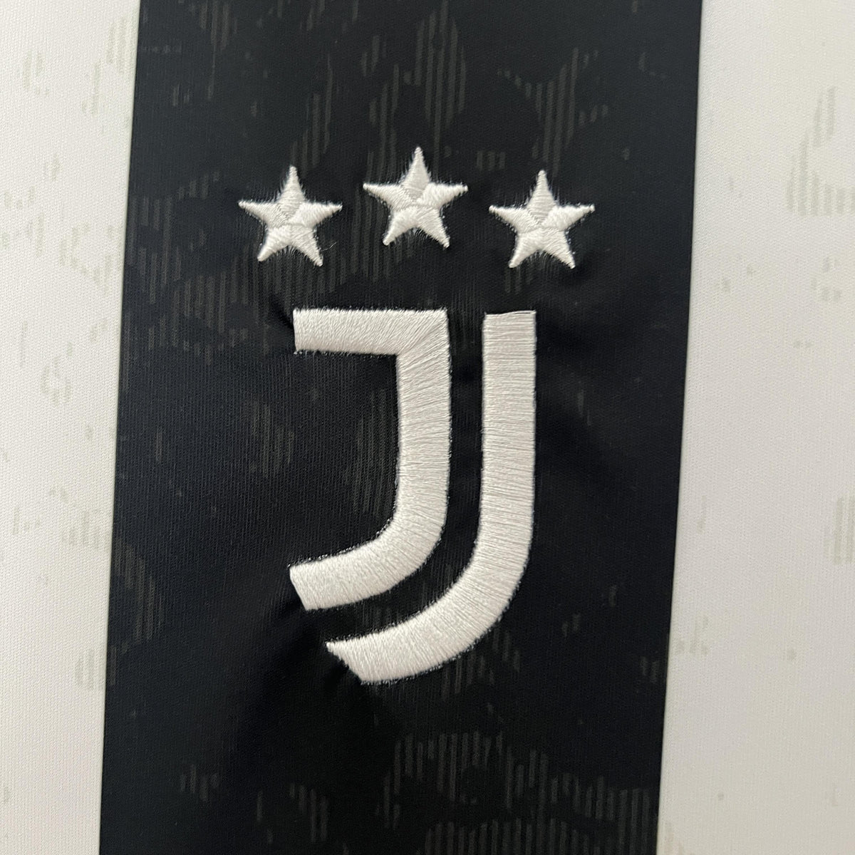 JUVENTUS LOCAL 24-25