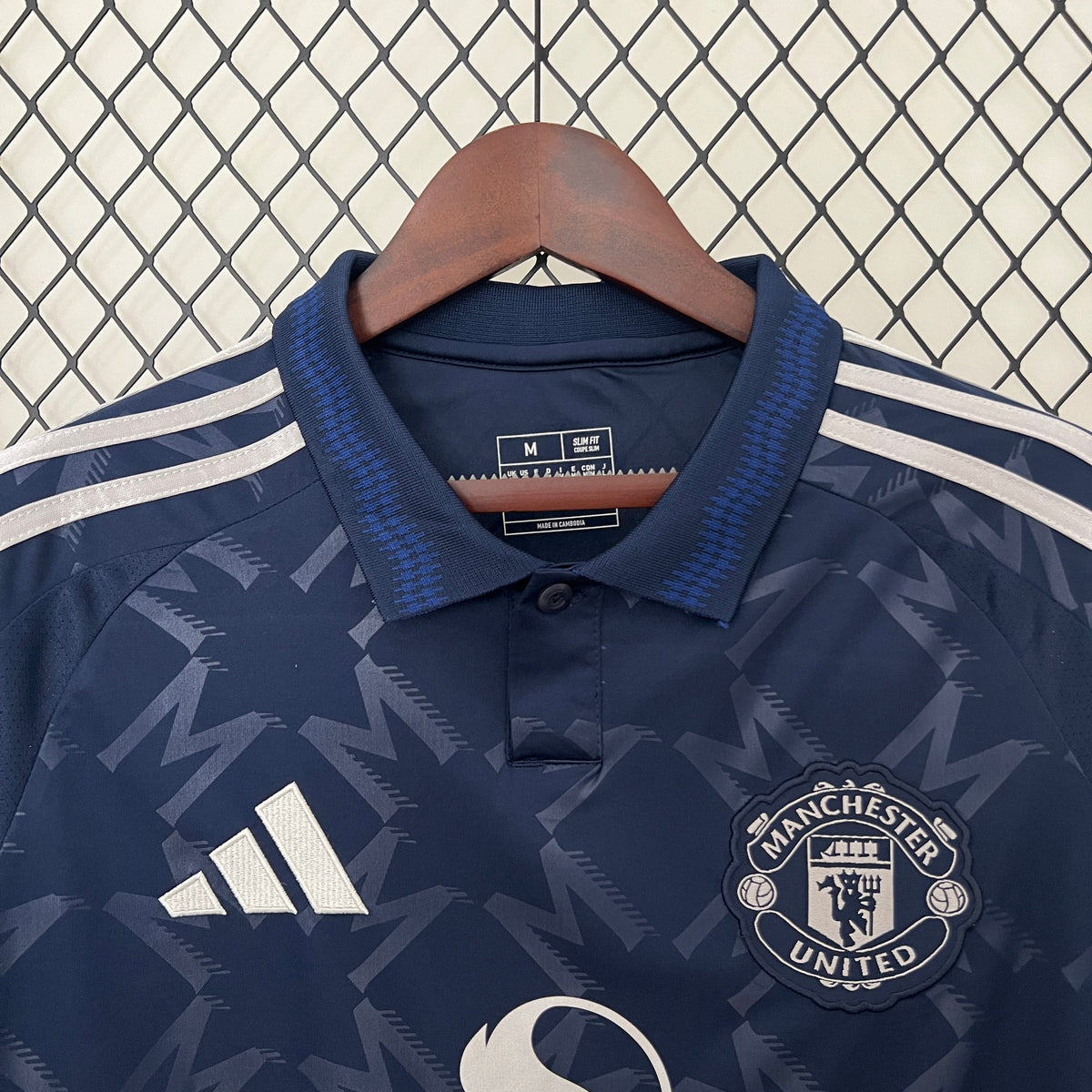 MANCHESTER UNITED VISITANTE 24-25