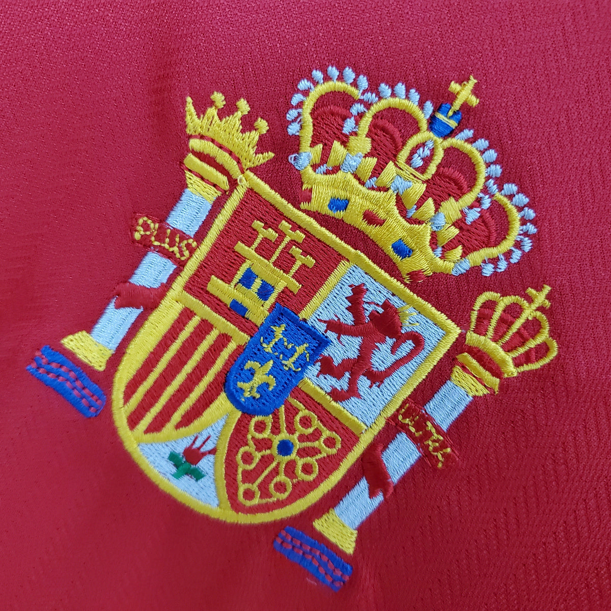 ESPAÑA l 1998 HOMBRES (RETRO)