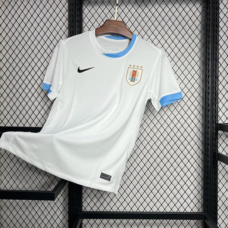 SELECCIÓN URUGUAY VISITANTE 24-25