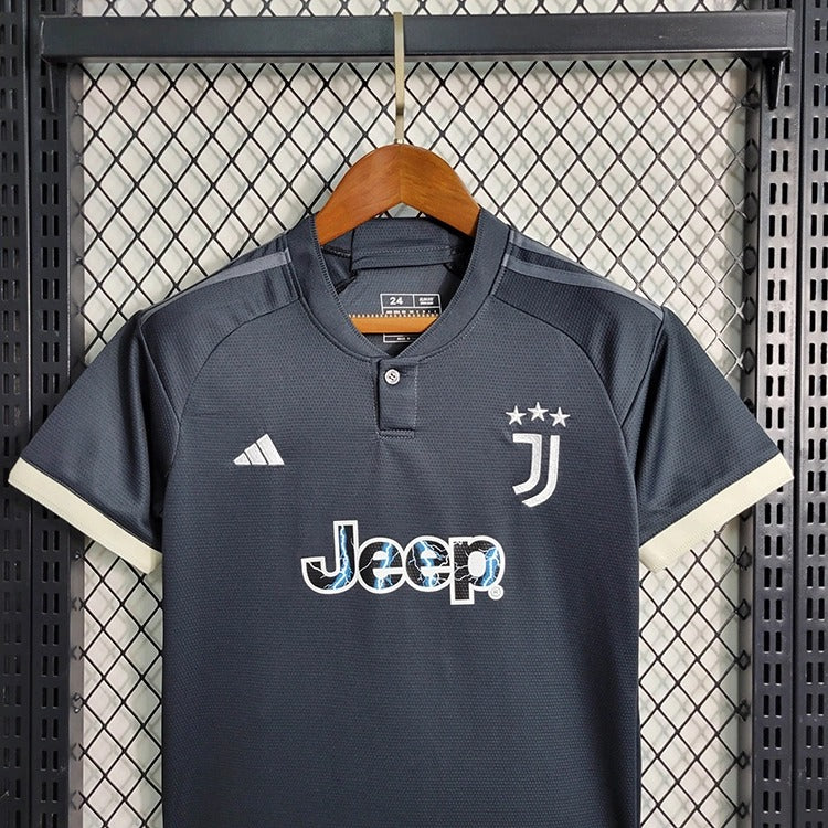 JUVENTUS VISITANTE 23-24 NIÑOS