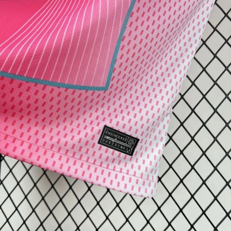 BARCELONA EDICION ESPECIAL ROSA 25-26